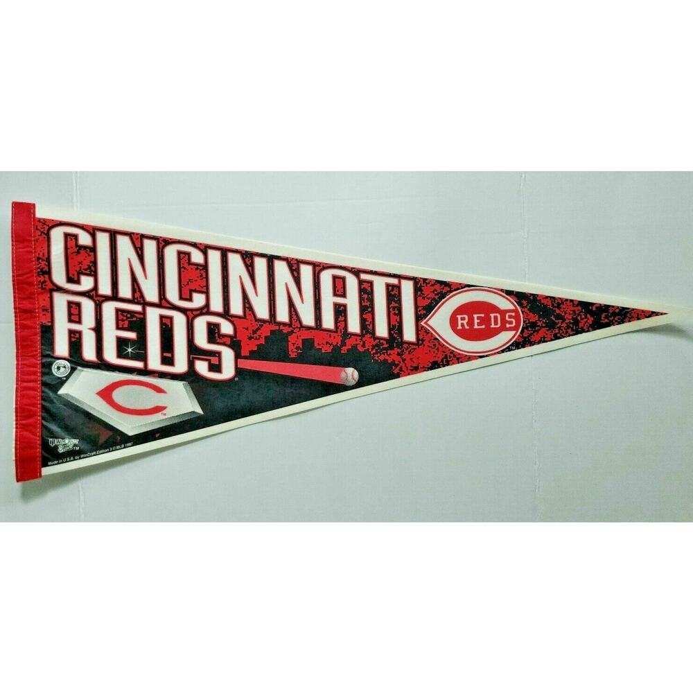 Rare Vintage 1997 MLB Pennant Cincinnati Reds WinCraft Sports‎ 12" x 30" NOS